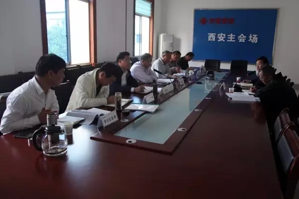 集團公司黨政領(lǐng)導(dǎo)約談七家單位負責 集團公司黨政領(lǐng)導(dǎo)約談七家單位負責
